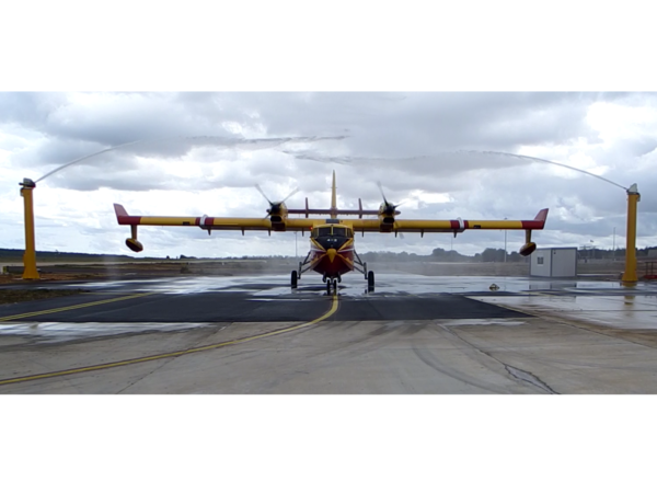 canadair rinsing area