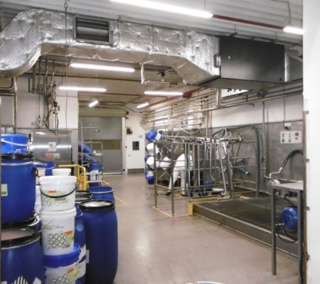 Development of a cosmetic industry laundromat