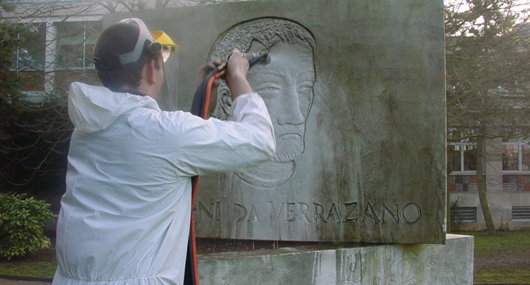 graffiti-auf-marmor-2.jpg