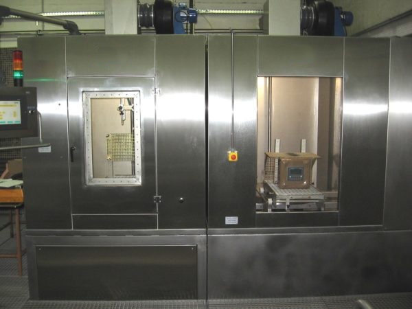 Sealing test cabin on SCHNEIDER products