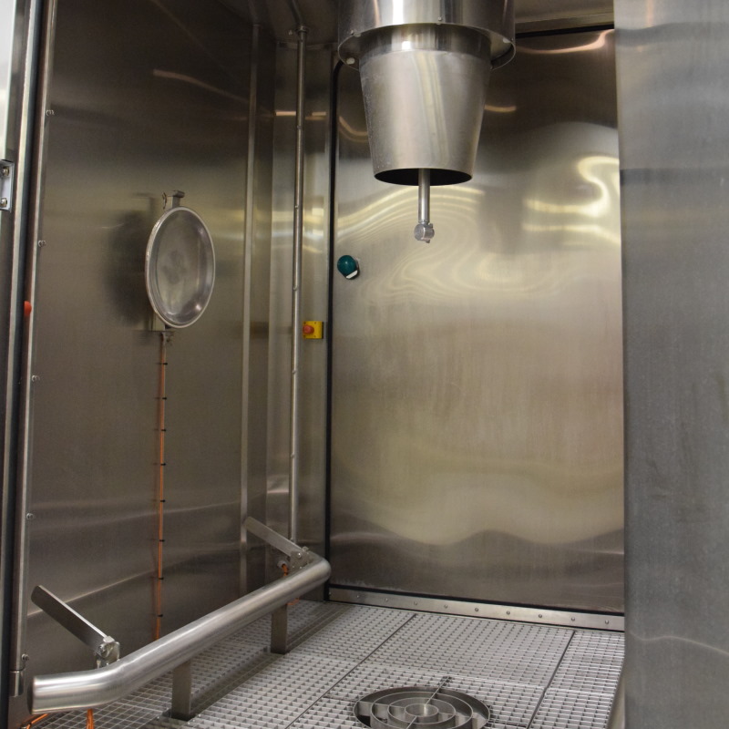 Cabine de lavage pharmaceutique