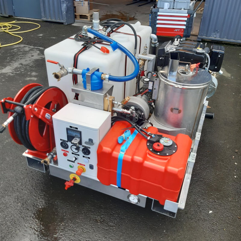 Laveur haute pression eau chaude compact diesel