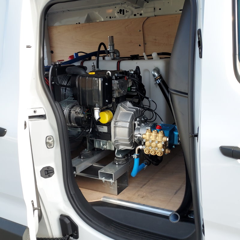Laveur haute pression eau froide compact diesel