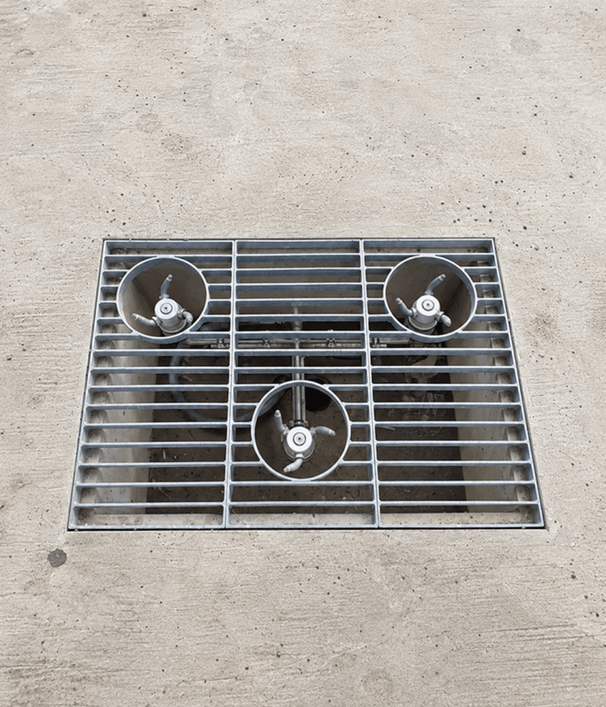Washing rotary chassis built by Montanier for washing buses and trucks