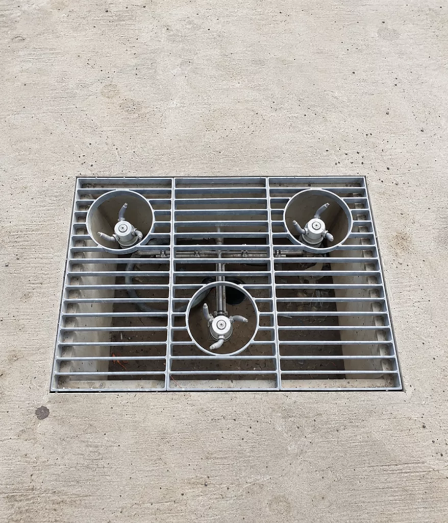 Lavage châssis au rotatif construit par Montanier pour le lavage des bus et camions